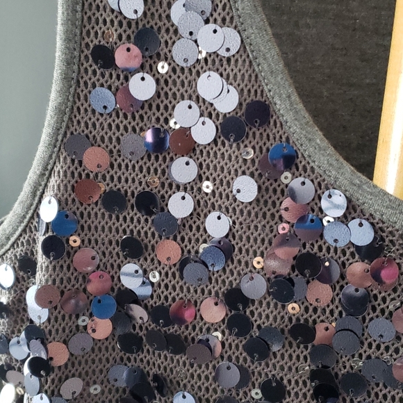 Dress - Picture 5 of 7